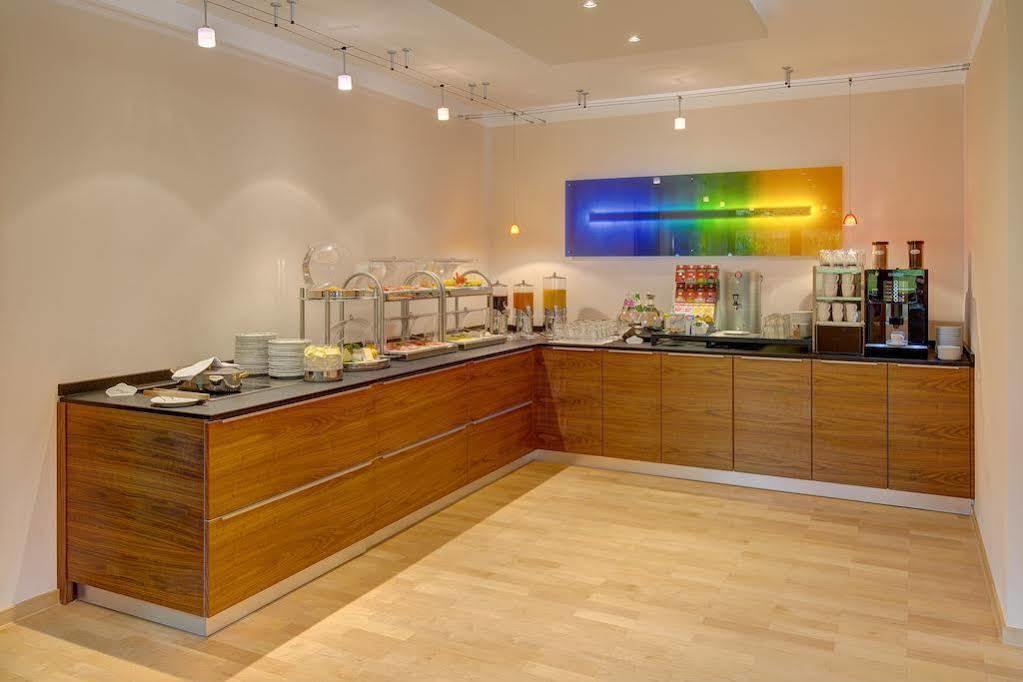 Hotel Schmitt Garni Monchberg  ภายนอก รูปภาพ